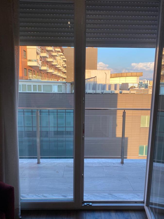 Ambassador Tirana Apartment Esterno foto