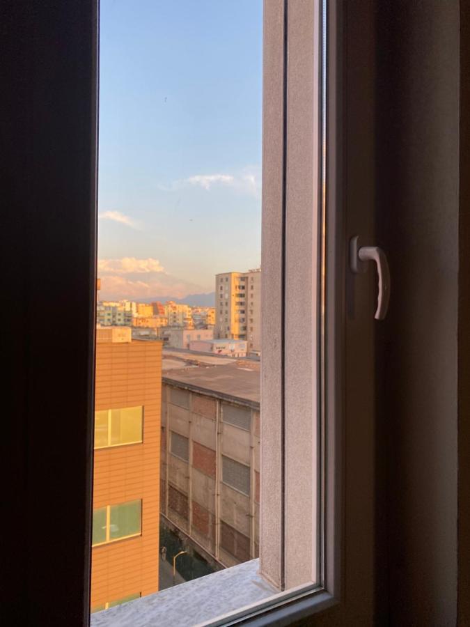 Ambassador Tirana Apartment Esterno foto